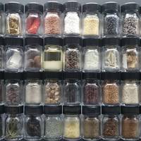 Bocaux avec différents composants