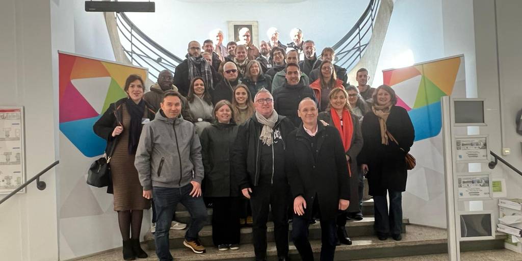 Photo de groupe des membres d'Innovation Fluides Supercritiques